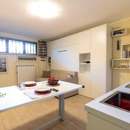 Modern Practical In Sauze *