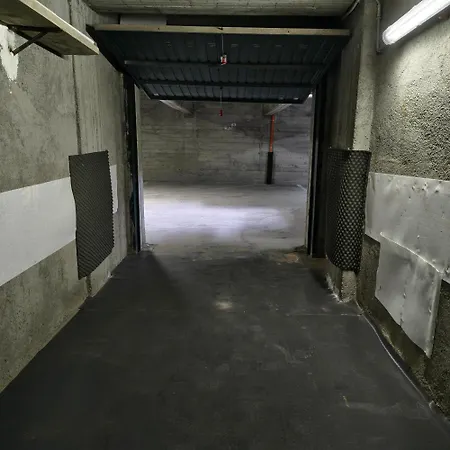 Modern Practical In Sauze بيت للعطل *