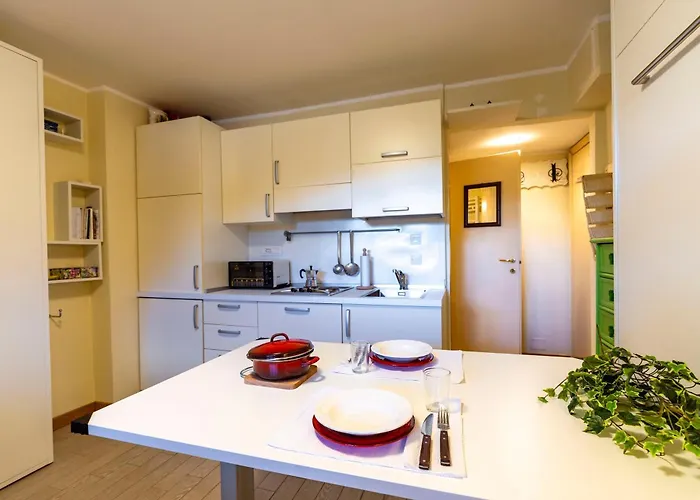 Modern Practical In Sauze 別荘 *